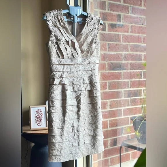 Beautiful London Times champagne Lace Mini Cocktail Dress - Picture 3 of 12